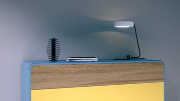 GHETTO T - Concrete table lamp by URBI et ORBI - view 3